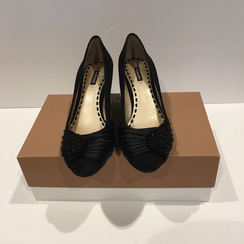 Like New Alex Marie black suede wedge size 7.5 M
